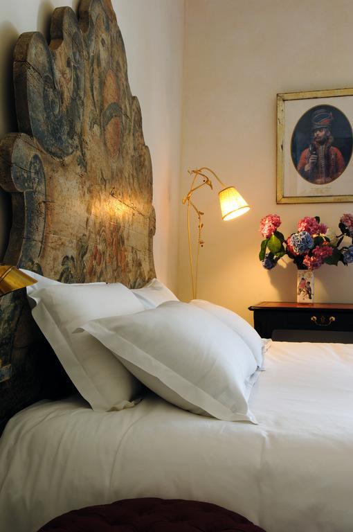 Hostellerie Jerome La Turbie Δωμάτιο φωτογραφία